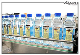 自動高速雙側麵貼標(biāo)機_ 高速自動雙麵貼標機_東莞市草莓视频在线观看18自(zì)動化科技有限公司