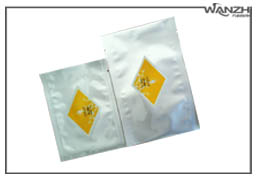 PE袋貼標機,平麵分頁貼（tiē）標機,包裝袋分頁貼標機