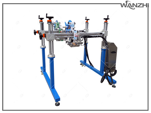 龍門架流水線貼標機（jī）,龍門架平麵貼標機 ,平麵流水線自動（dòng）貼標機